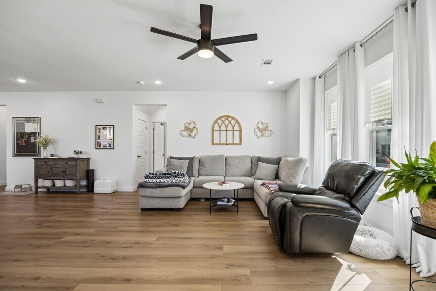 More Photos Of , Fort Worth Multifamily For Sale