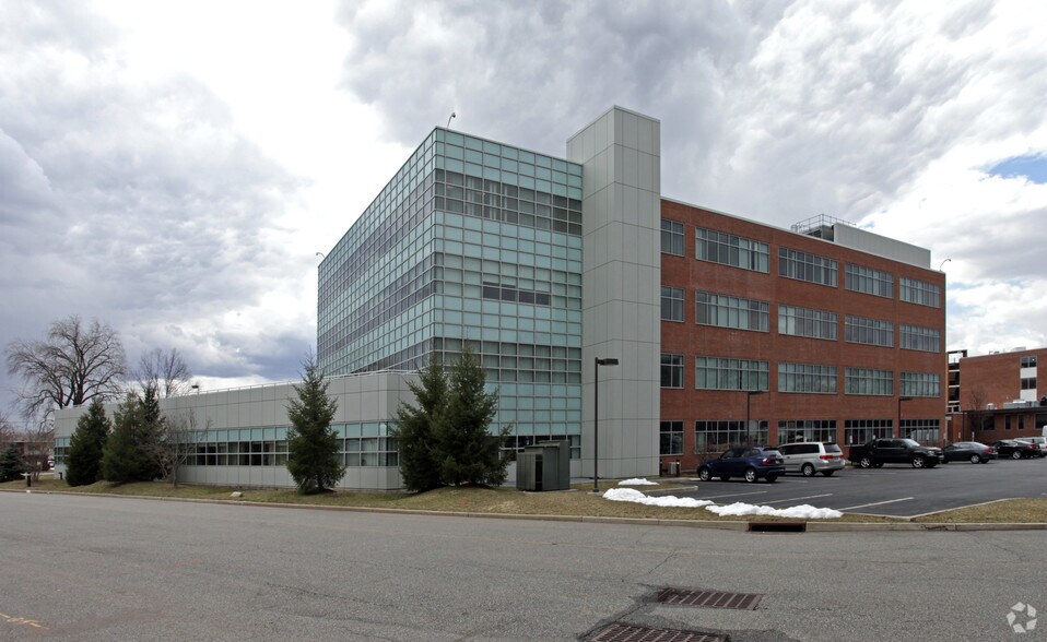 More Photos Of 250-270 Old Hook Rd, Westwood Hospital For Lease