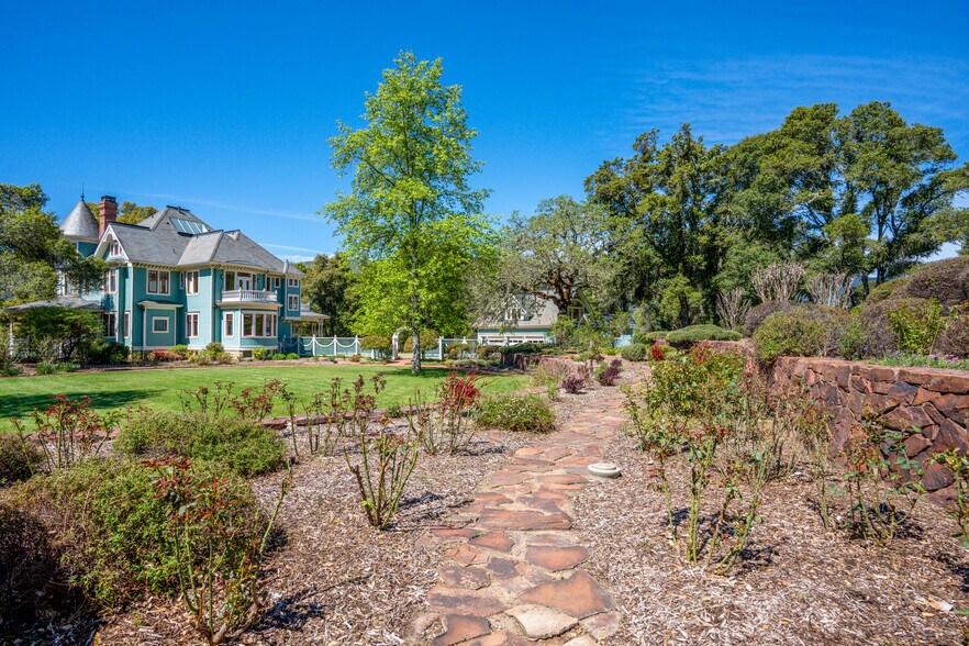 More Photos Of 11535 East Rd, Redwood Valley Land For Sale