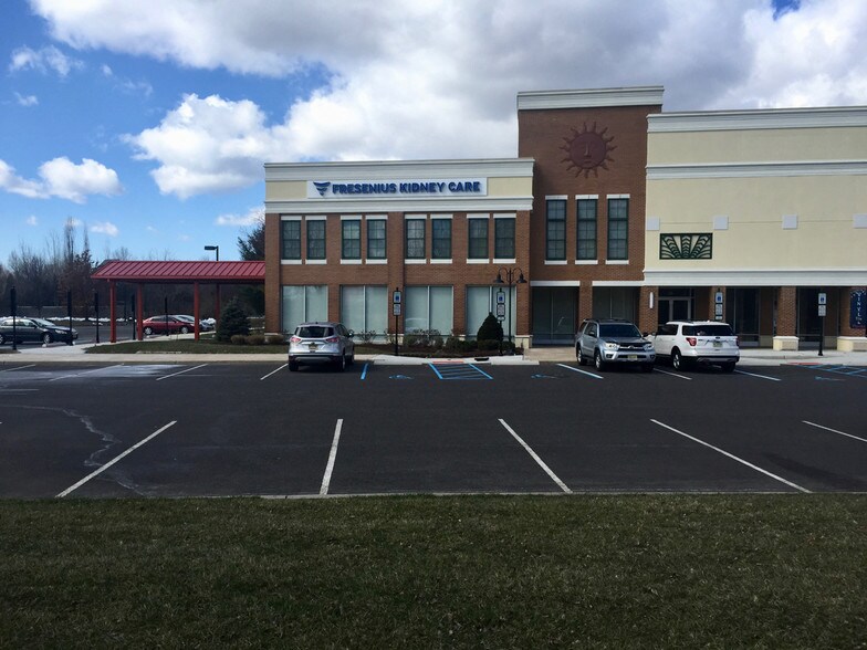 More Photos Of 931 Route 73 S, Marlton Restaurant For Lease