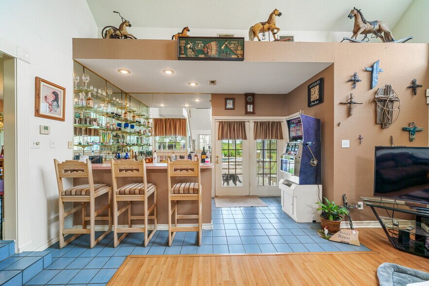 More Photos Of 210 Tolle Rd, Cibolo Land For Sale