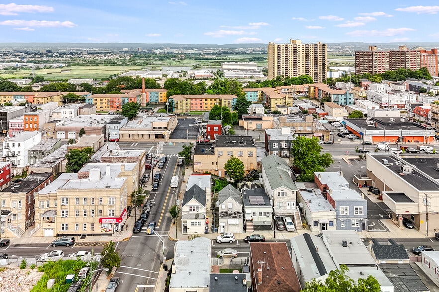 More Photos Of 6000-6004 Kennedy Blvd W, West New York Medical For Sale