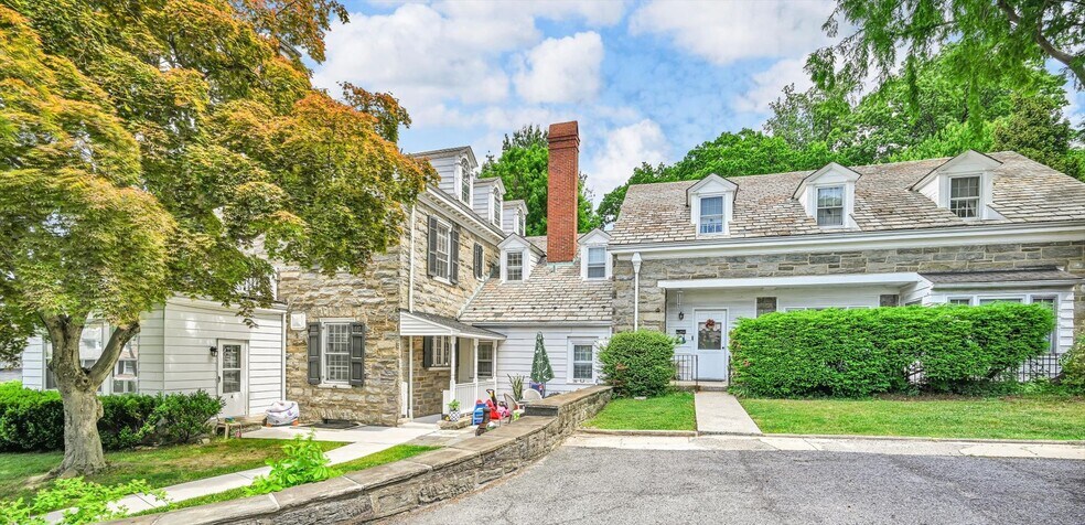 More Photos Of 1305 Hampden Blvd, Reading Multifamily For Sale