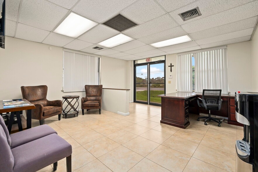 More Photos Of 16050 Orange Ave, Fort Pierce Warehouse For Sale