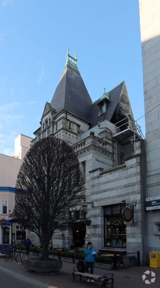 More Photos Of 60 Bastion Sq, Victoria Office For Lease