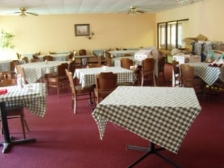 More Photos Of 606 E Lincoln Blvd, Hesston Hotel For Sale