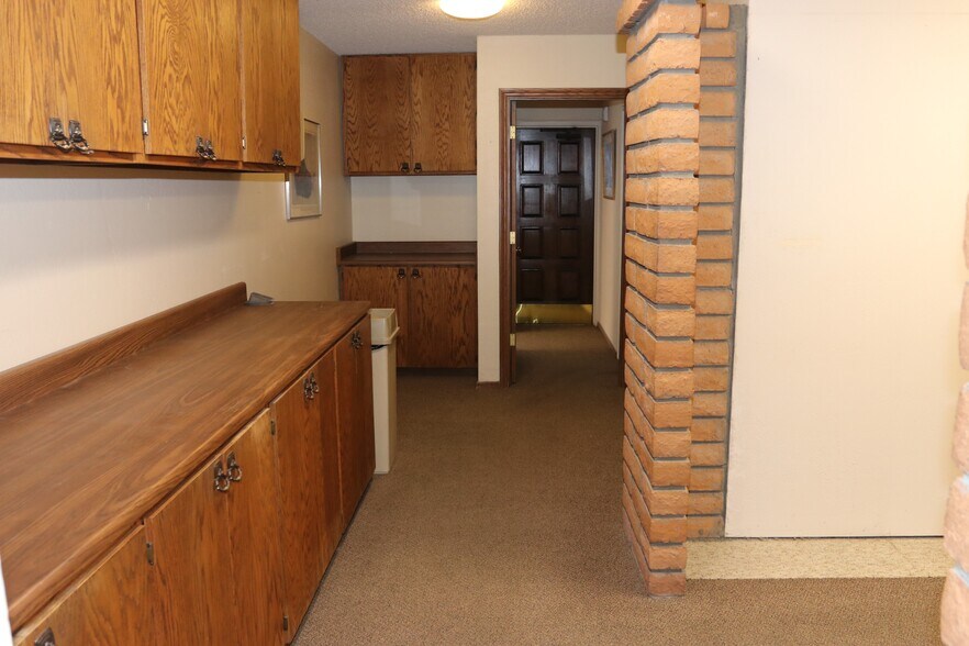 More Photos Of 428 E Southern Ave, Tempe Office For Sale