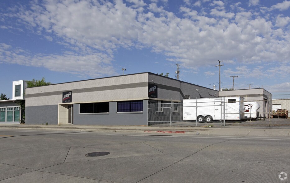 More Photos Of 2340 S West Temple, Salt Lake City Light Manufacturing For Lease