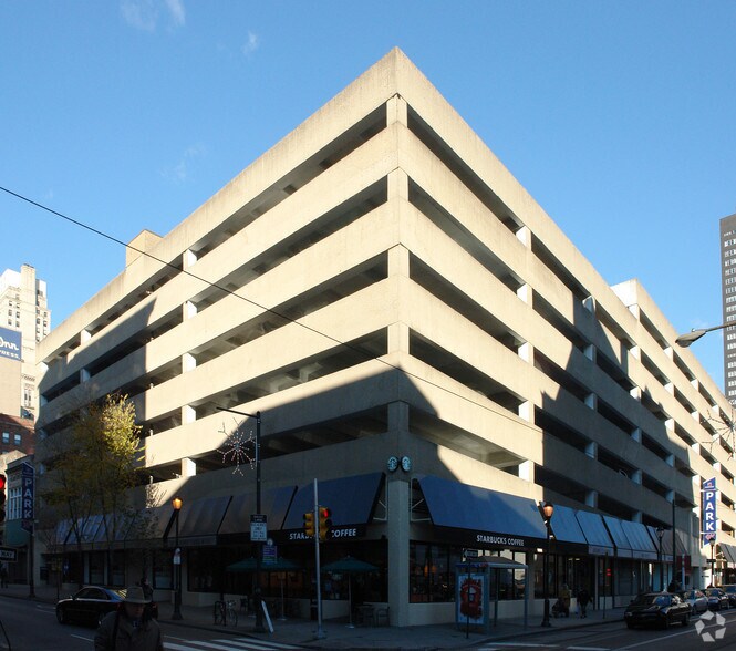 More Photos Of 1201-1211 Walnut St, Philadelphia Parking Garage For Lease