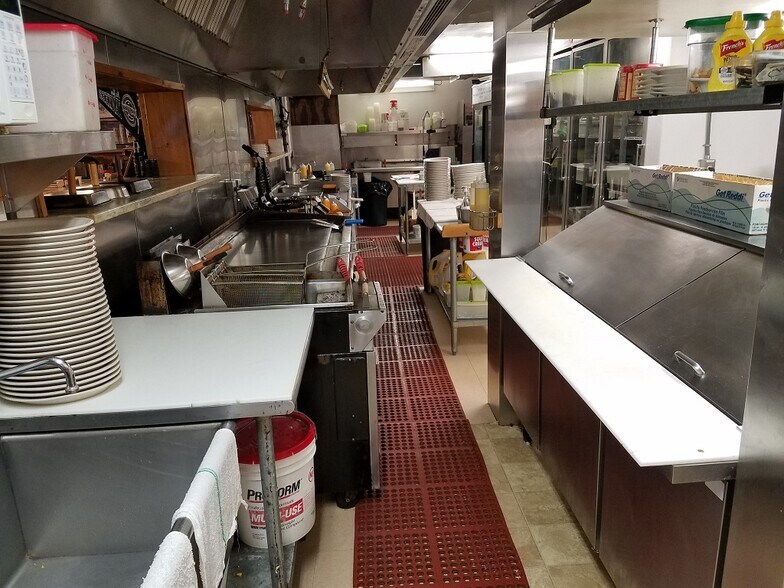 More Photos Of 182 RT 4, Rutland Restaurant For Sale