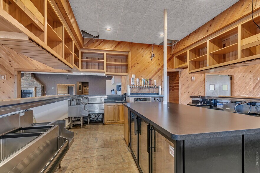 More Photos Of 14860 165th Ave, Becker Restaurant For Sale