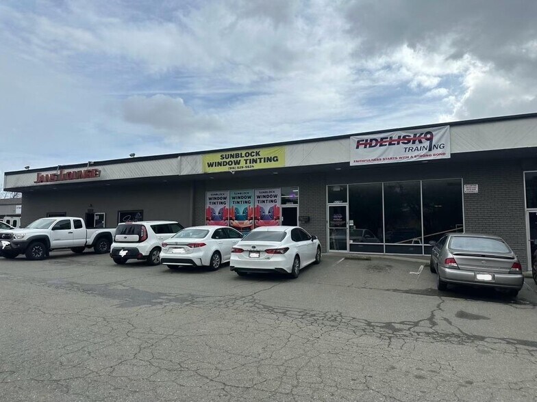 Primary Photo Of 9220-9222 Greenback Ln, Orangevale General Retail For Sale