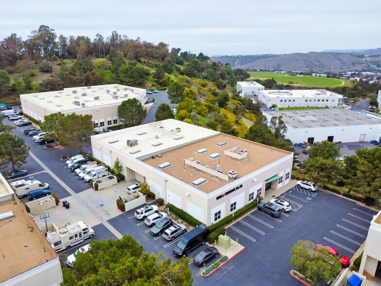More Photos Of 187 Avenida La Pata, San Clemente Light Manufacturing For Sale