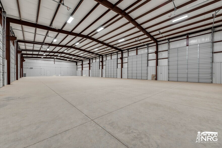 More Photos Of 10318 W COUNTY ROAD 157, MIDLAND, TX 79706, Midland Warehouse For Lease