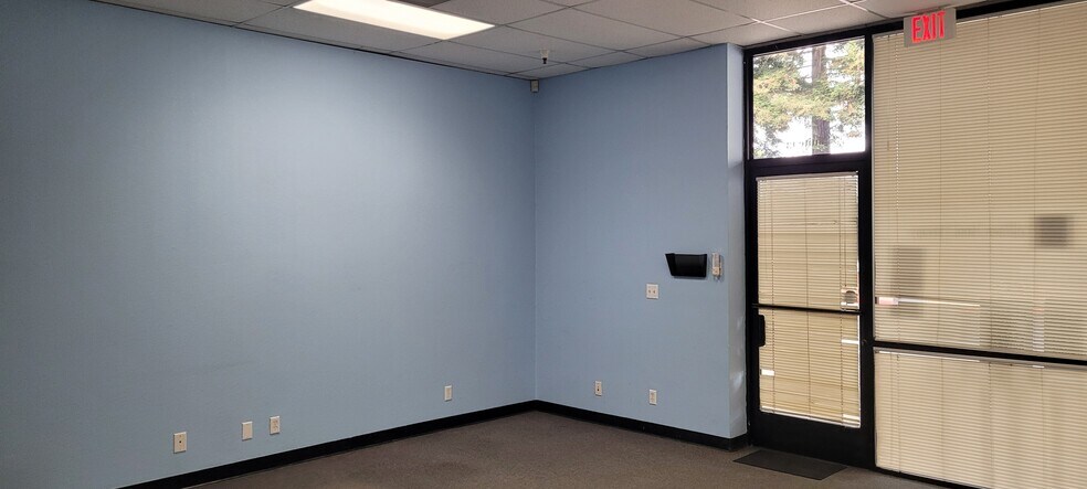 More Photos Of 7950 Redwood Dr, Cotati Storefront Retail Office For Lease