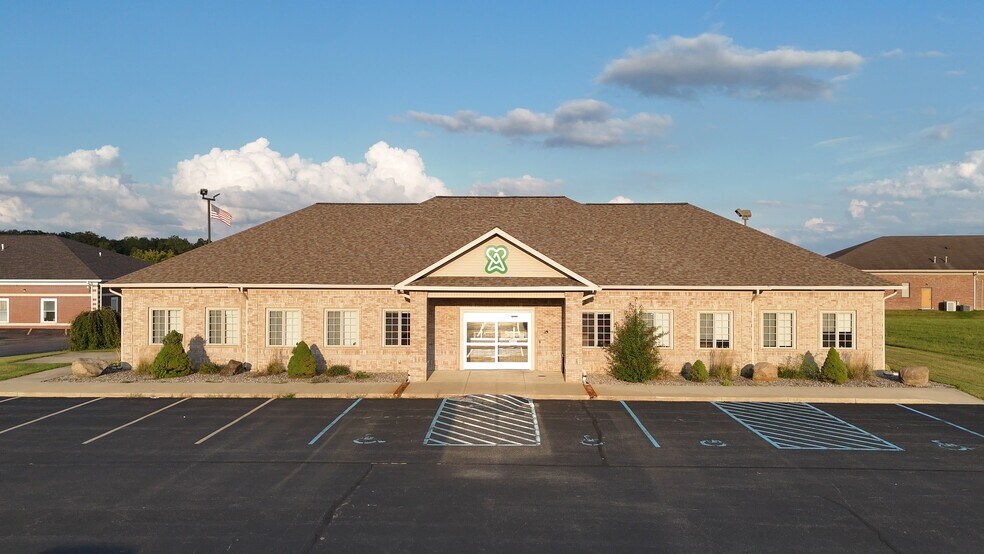 Primary Photo Of 2809 Commercial Rd, Huntington Office For Sale