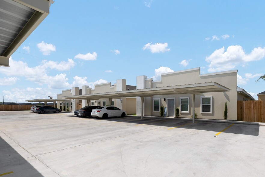 Primary Photo Of 1601 Hyatt Ave, Pharr Apartments For Sale