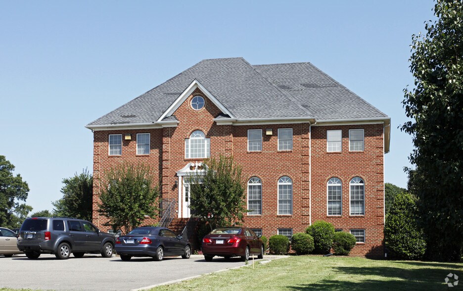More Photos Of 1900 Manakin Rd, Manakin Sabot Office For Lease