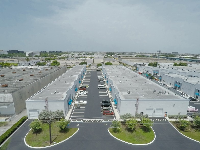 Primary Photo Of 2355 NW 70th Ave, Doral Warehouse For Lease