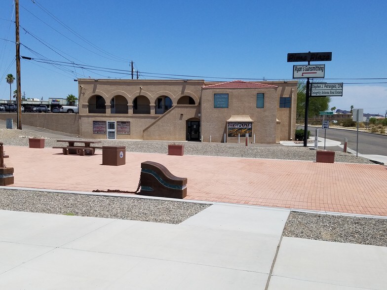 More Photos Of 2035 Swanson Ave, Lake Havasu City Office For Lease