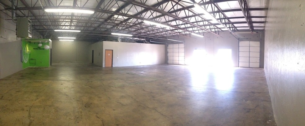 More Photos Of 2600-2618 N Moore Ave, Oklahoma City Unknown For Lease