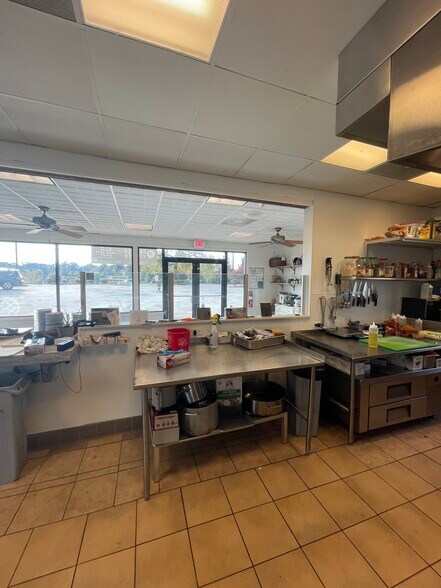 More Photos Of 386 Highway 82 S, Jefferson Restaurant For Sale