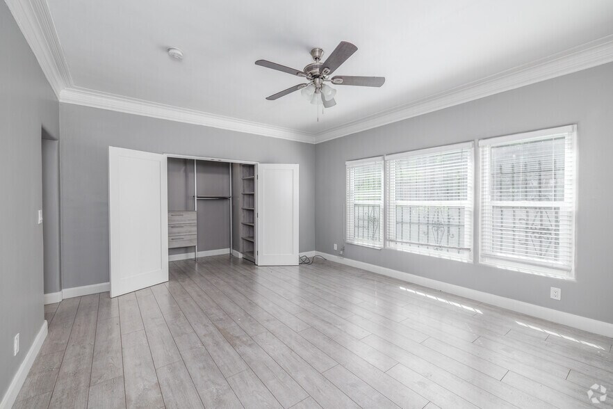 More Photos Of 681 Shatto Pl, Los Angeles Apartments For Sale