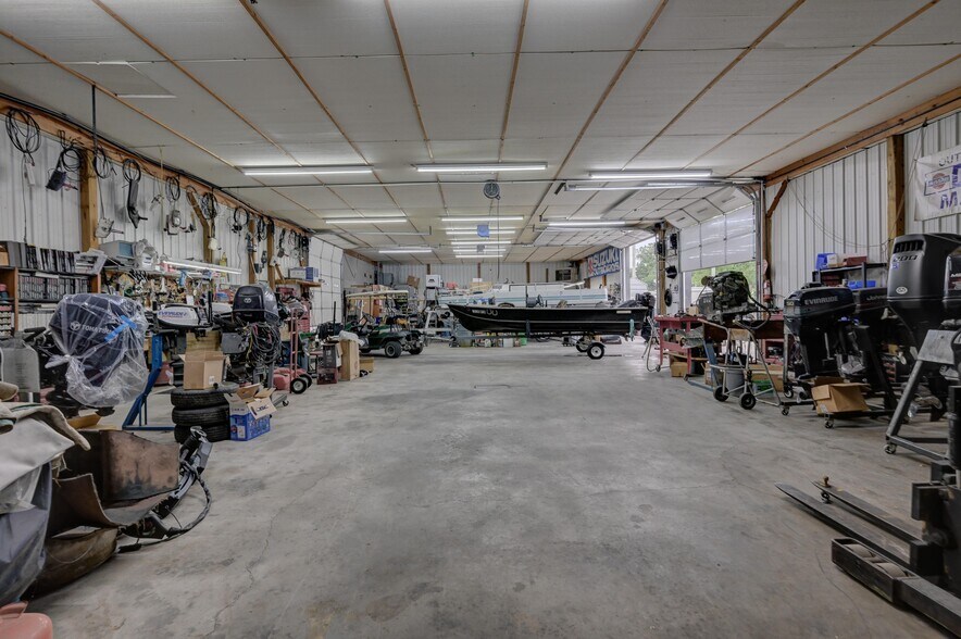 More Photos Of 4961 Highway 43, Seneca Marina For Sale