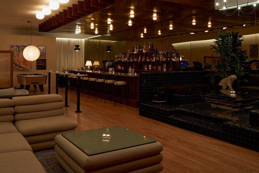 Primary Photo Of 7746 Santa Monica Blvd, West Hollywood Bar For Lease