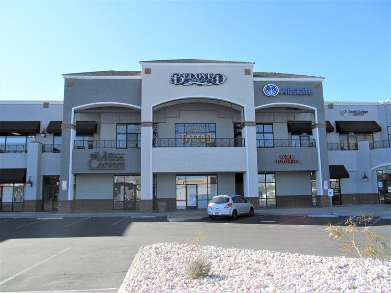 More Photos Of 4343 N Rancho Dr, Las Vegas General Retail For Lease
