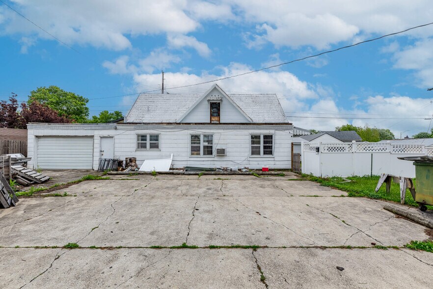 More Photos Of 518 Jackson St, Saint Marys Loft Creative Space For Sale