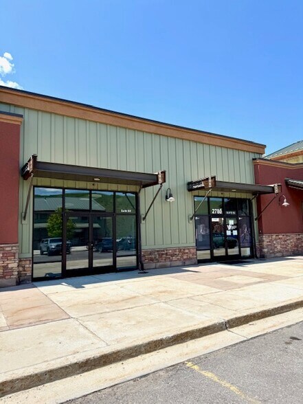 More Photos Of 2758 Rasmussen Rd, Park City General Retail For Lease