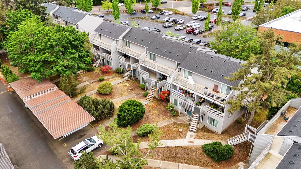 More Photos Of 9350 SW Hall Blvd, Tigard Apartments For Sale