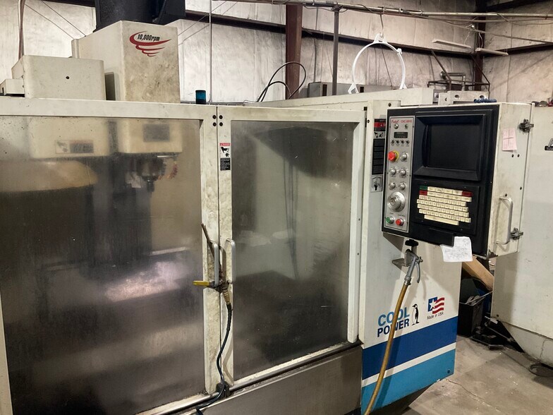 More Photos Of 1421 Highway 125 S, Amory Service For Sale