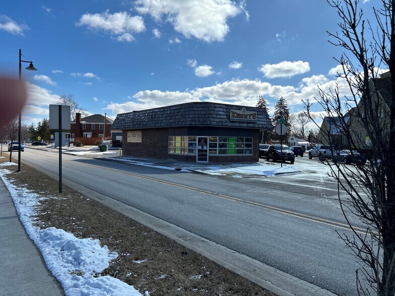 More Photos Of 2100 Main St, Lafayette Freestanding For Sale