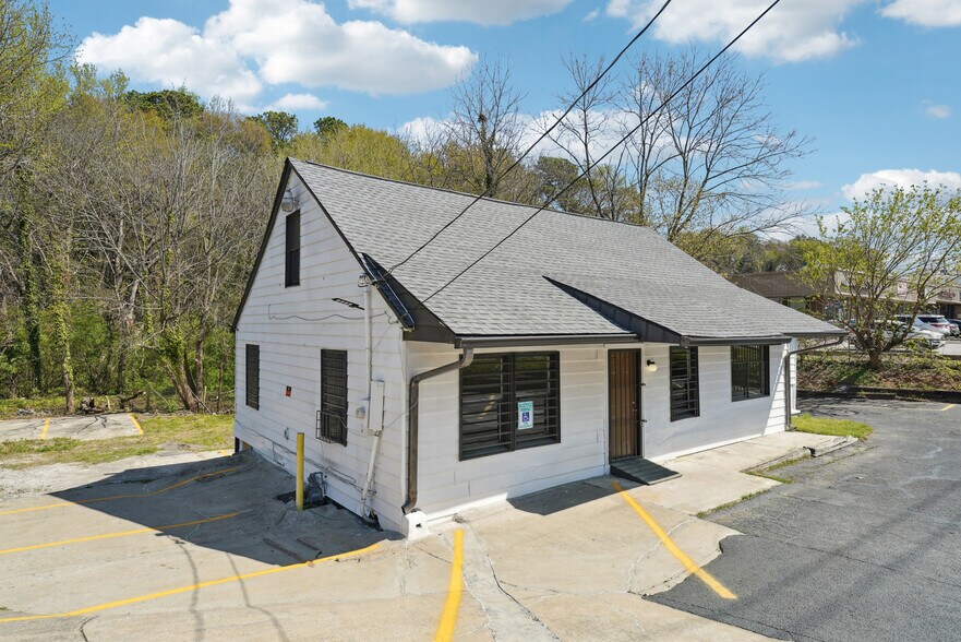 More Photos Of 401 SW Cleveland Ave, Atlanta Office Residential For Sale