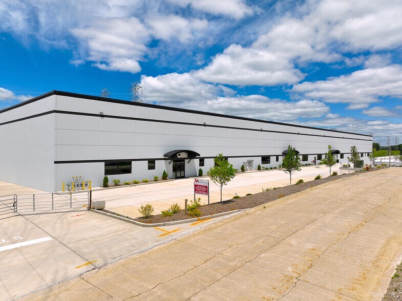 Primary Photo Of 118 Iron Mountain Rd, Mine Hill Warehouse For Lease