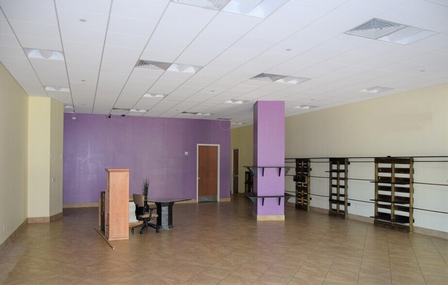 More Photos Of 115 Front St, Jupiter Unknown For Lease