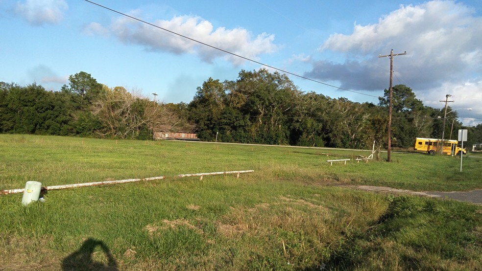 More Photos Of 709 E Hwy 6, Alvin Land For Sale