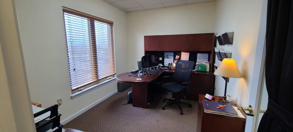 More Photos Of 6900 Houston Rd, Florence Office For Sale
