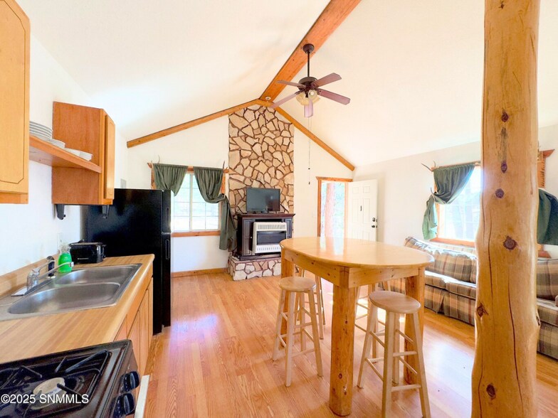 More Photos Of 2773 US Highway 82, Mayhill Hospitality For Sale