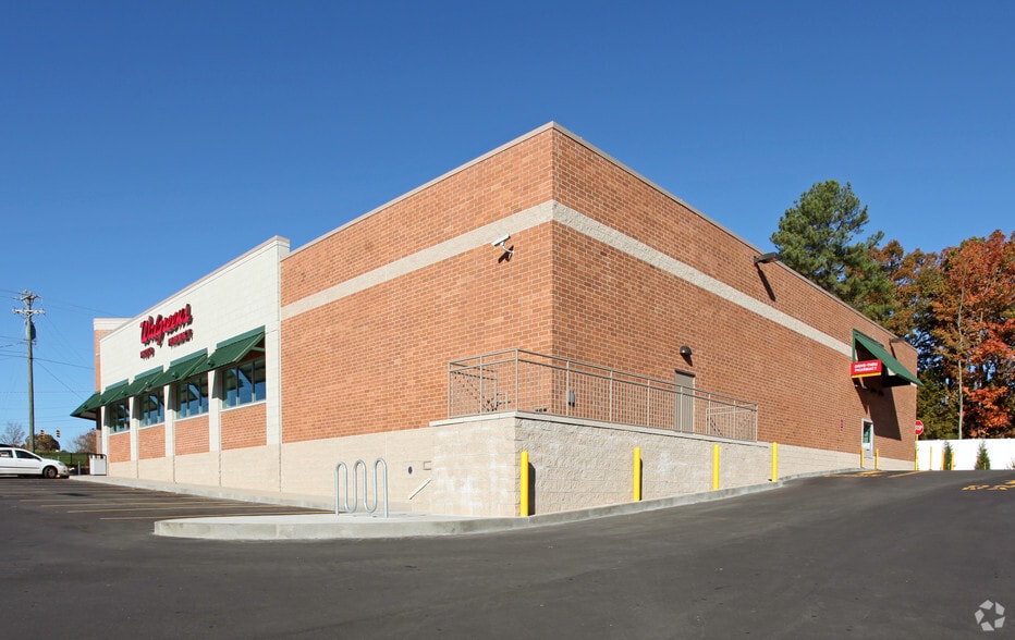 More Photos Of 801 Mebane Oaks Rd, Mebane Drugstore For Sale