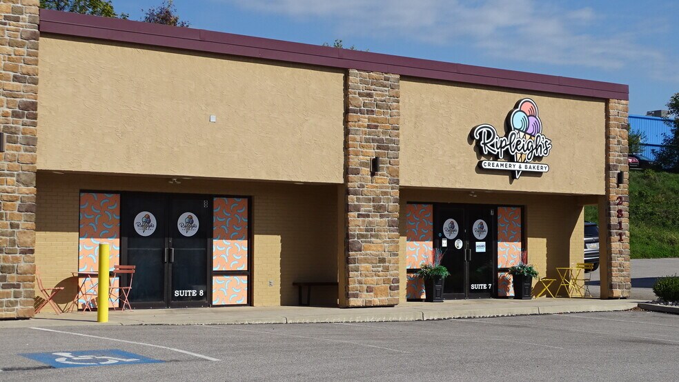 More Photos Of 2811-2813 E Prospect Rd, York Unknown For Lease