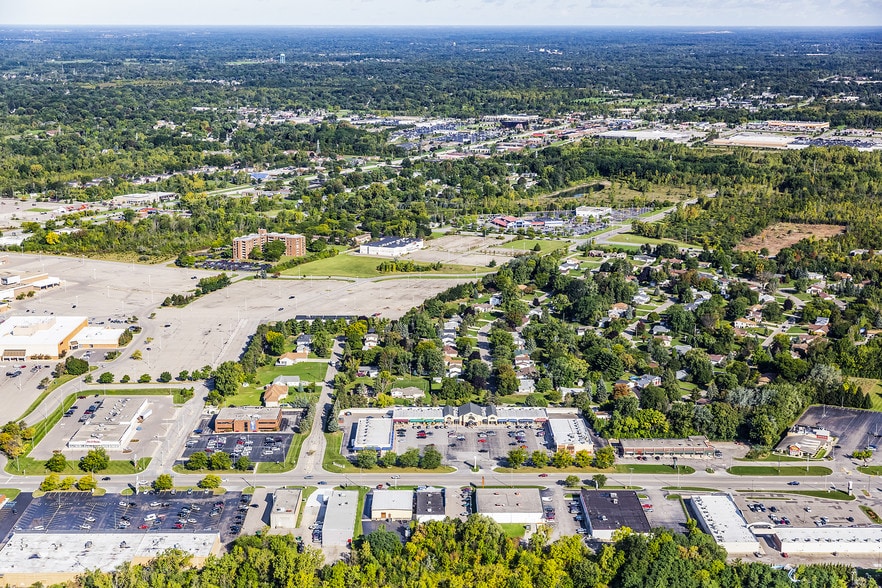 More Photos Of 4270-4310 Miller Rd, Flint Unknown For Lease