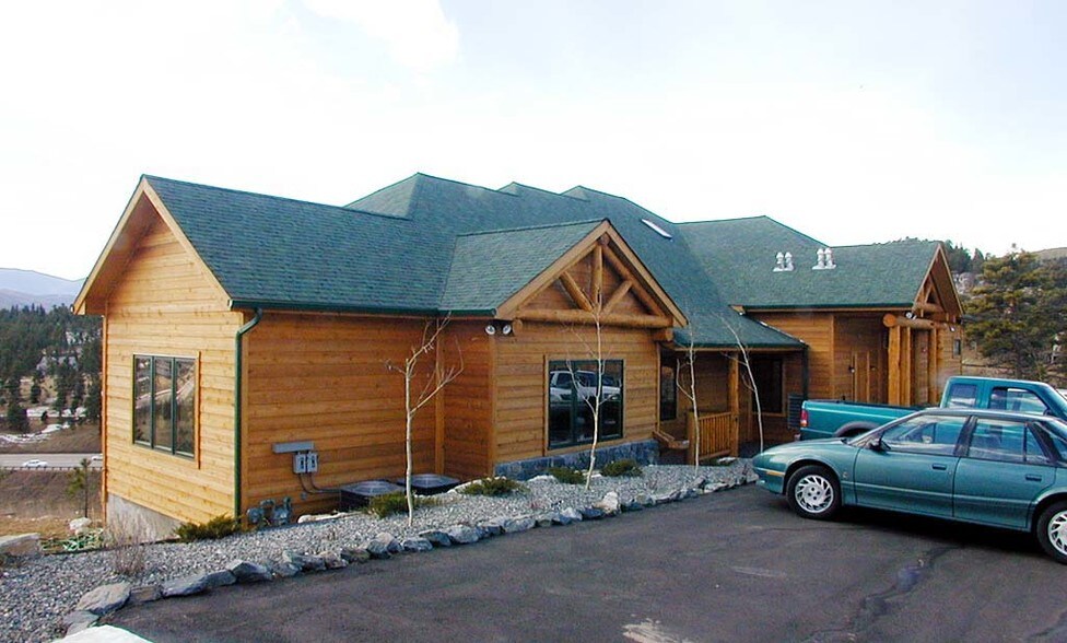 More Photos Of 30772 Southview Dr, Evergreen Office For Sale