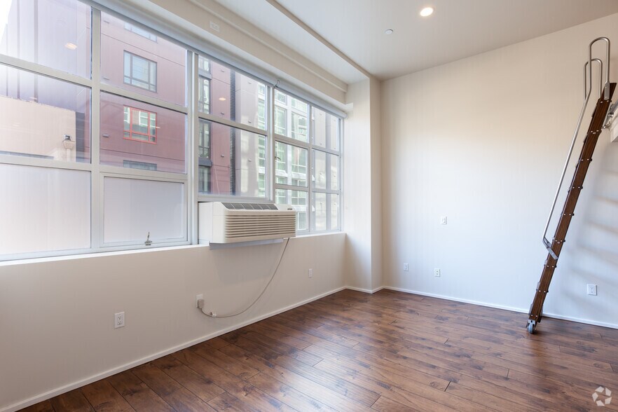 More Photos Of 529 Stevenson St, San Francisco Apartments For Lease