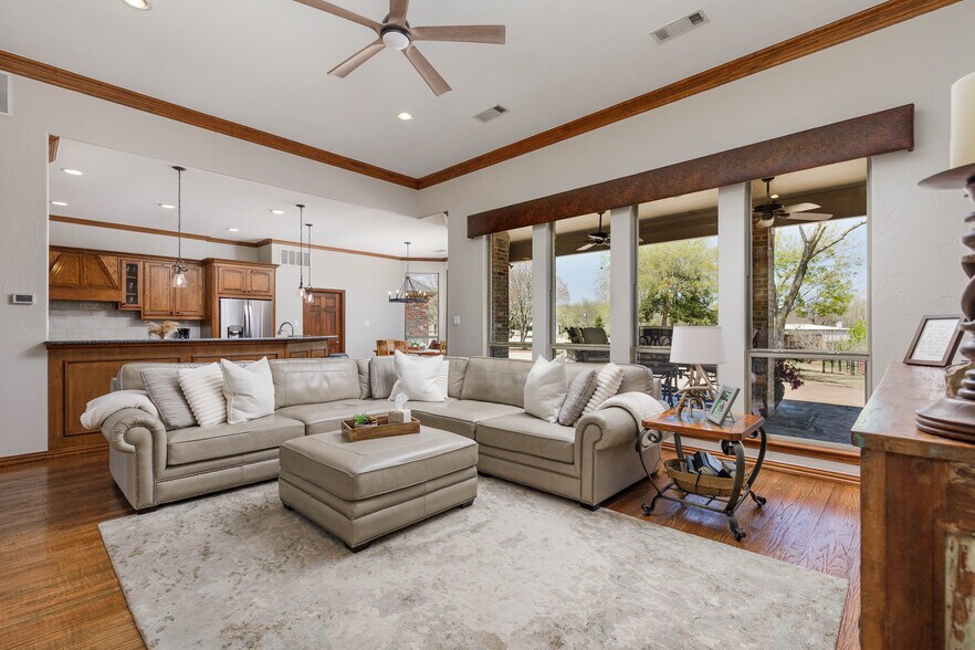 More Photos Of 11030 Wild Rose Ln, Anna Multifamily For Sale