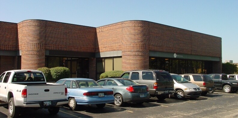 More Photos Of 14205-14227 W 95th St, Lenexa Warehouse For Lease