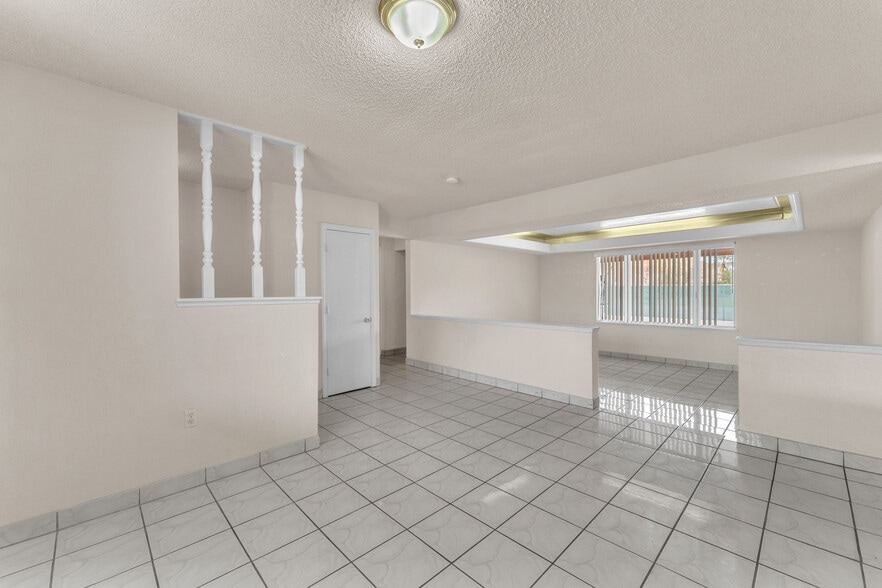 More Photos Of 2130 E Maule Ave, Las Vegas Land For Lease