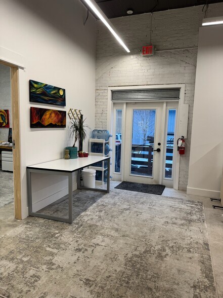 More Photos Of 802-820 N Wallace Ave, Bozeman Office For Lease